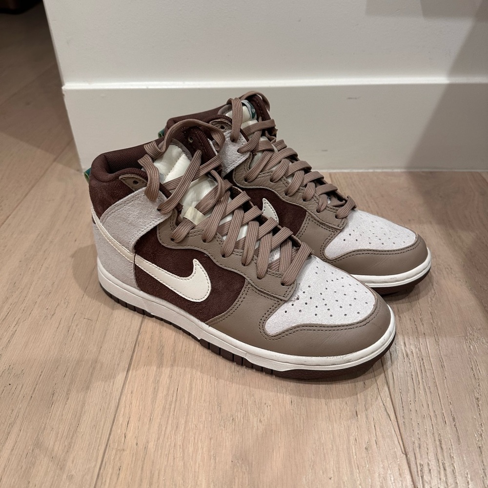 Nike Dunk Light Chocolate size 6